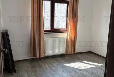 Apartament cu 3 camere semidecomandat în 23 August - 4