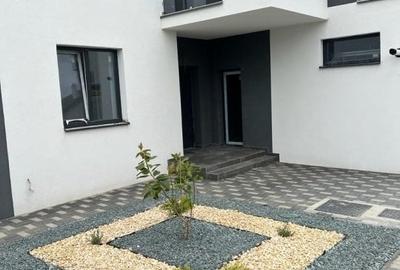 Casă individuală cu 5 camere cu Teren 320 Mp în Central - 8