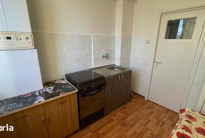 Apartament cu 2 camere semidecomandat în Țiglina 1