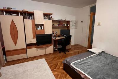 Garsonieră decomandată în Cug