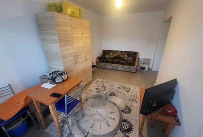 Apartament cu 2 camere decomandat în Central - 2