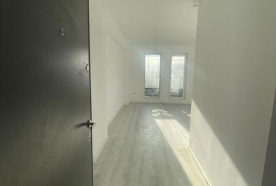 Apartament cu 2 camere semidecomandat în Central - 4