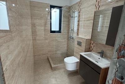 Casă cu 4 camere cu Teren 490 Mp în Lunca Cetățuii