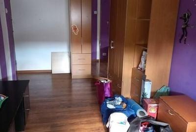 Casă cu 4 camere cu Teren 120 Mp în Central