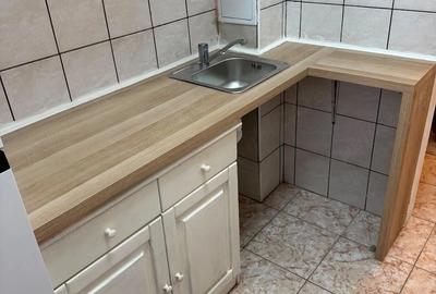 Garsonieră decomandată în Complex Studențesc