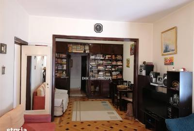 Apartament cu 3 camere semidecomandat în Cișmigiu