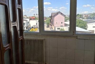 Apartament cu 2 camere decomandat în Central - 2