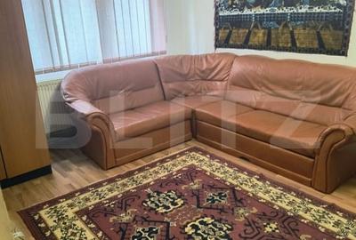 Apartament cu 2 camere semidecomandat, mobilat în Est