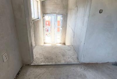 Casă cu 3 camere cu Teren 400 Mp în Central - 5