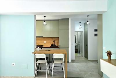 Apartament cu 2 camere decomandat, mobilat în Tractorul - 3