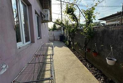 Casă individuală cu 4 camere cu Canalizare în Rahova