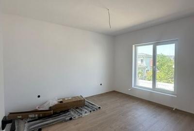 Casă cu 4 camere cu Teren 250 Mp în Central - 12