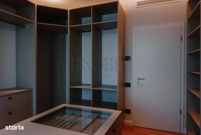 Casă cu 4 camere cu Teren 400 Mp în Central