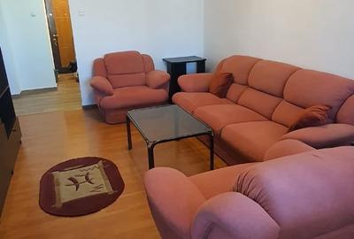 Apartament cu 3 camere decomandat în Colentina