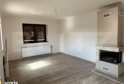 Casă cu 7 camere cu Teren 3200 Mp în Băcia - 9