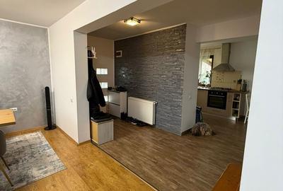 Casă cu 4 camere cu Teren 250 Mp în Domnești - 14