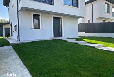 Casă cu 4 camere cu Teren 495 Mp în Bucium - 10
