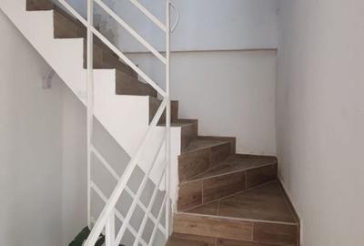 Casă cu 4 camere cu Teren 150 Mp în Central - 8