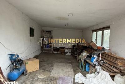Casă cu 6 camere cu Teren 2709 Mp în Ighiu