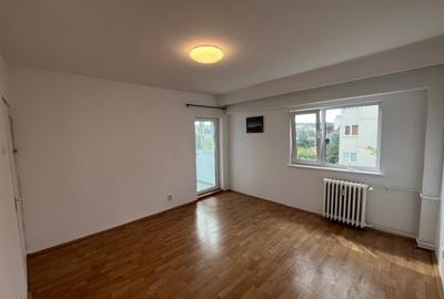 Garsonieră decomandată, mobilată în Central - 6