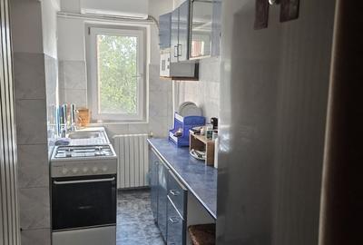 Apartament cu 3 camere în Tineretului - 4