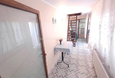 Casă cu 3 camere cu Teren 110 Mp în Central - 6