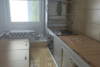 Apartament cu 2 camere decomandat în Splaiul Unirii - 1