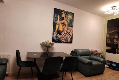 Apartament cu 3 camere decomandat, mobilat în Dristor
