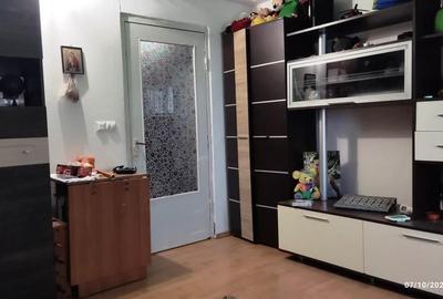 Garsonieră decomandată, mobilată în Industrială - 2