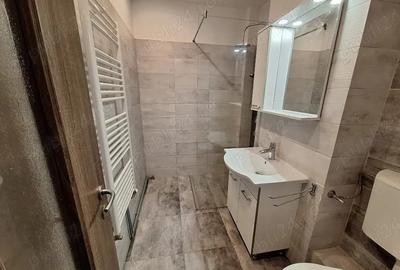 Apartament cu 2 camere decomandat în Complex Studențesc - 2