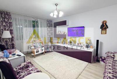 Apartament cu 3 camere decomandat, mobilat în Apărătorii Patriei