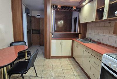 Apartament cu 2 camere decomandat în Podgoria