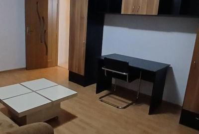 Garsonieră în Aradului