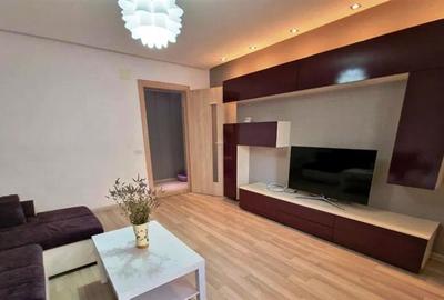 Apartament cu 2 camere decomandat, mobilat în Tractorul