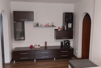 Apartament cu 3 camere decomandat în Central - 5
