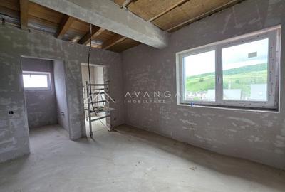 Duplex cu 4 camere cu Canalizare în Corușu - 11
