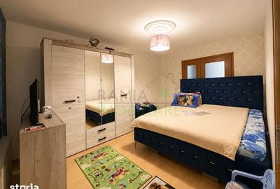 Apartament cu 2 camere decomandat în Noua