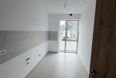 Apartament cu 2 camere decomandat în Lipovei - 3