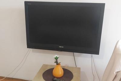 Garsonieră în Titan - 2
