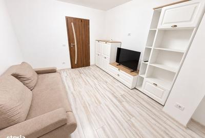 Apartament cu 2 camere decomandat în Podu Roș