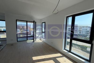 Apartament cu 3 camere, mobilat în Central
