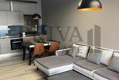 Apartament cu 2 camere decomandat, mobilat în Central