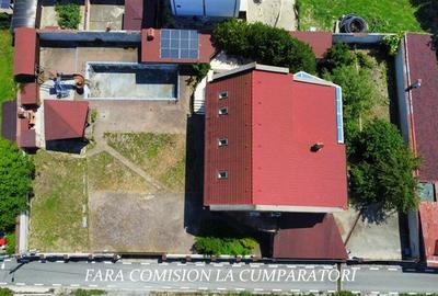 Casă individuală cu 12 camere cu Canalizare în Central - 33