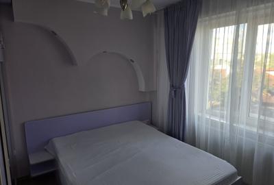 Apartament cu 3 camere decomandat în Nufărul