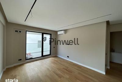Apartament cu 4 camere decomandat în Centrul Civic - 2