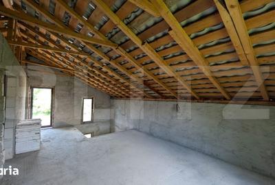 Casă cu 3 camere cu Teren 400 Mp în Răzvad - 2