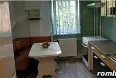Apartament cu 2 camere decomandat în Aradului - 2