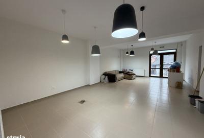 Spațiu comercial, de 40 mp, în Central