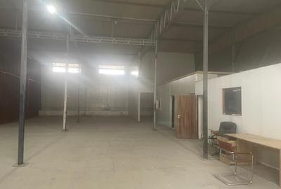 Spațiu industrial, de 550 mp, în Bragadiru