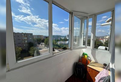 Apartament cu 3 camere decomandat, mobilat în Zorilor - 12